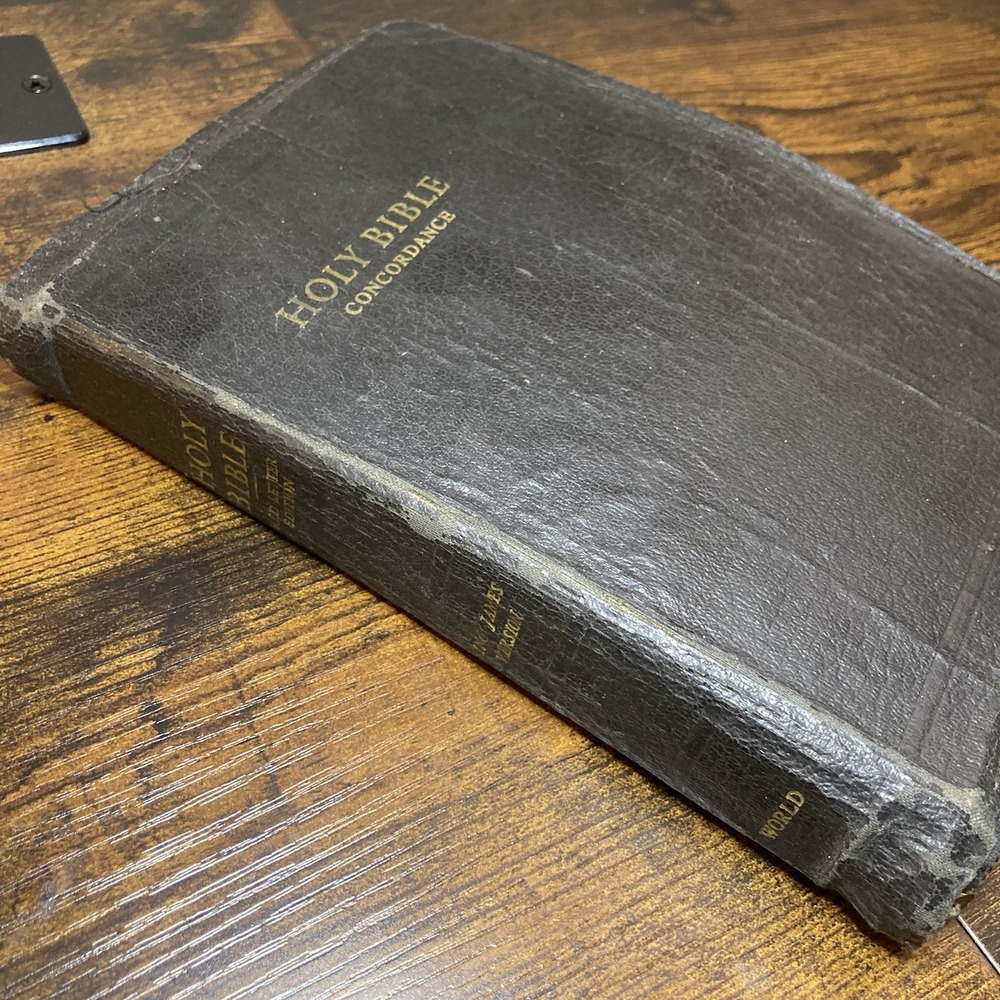 Holy Bible KJV Genuine Leather Red Letter Edition Concordance World Publishing‎